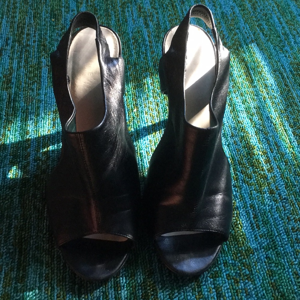 Nine West Black leather heels